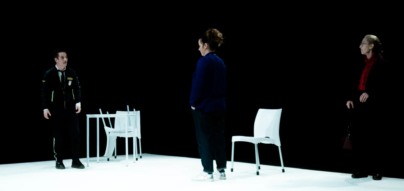 La habitación blanca, obra de teatro